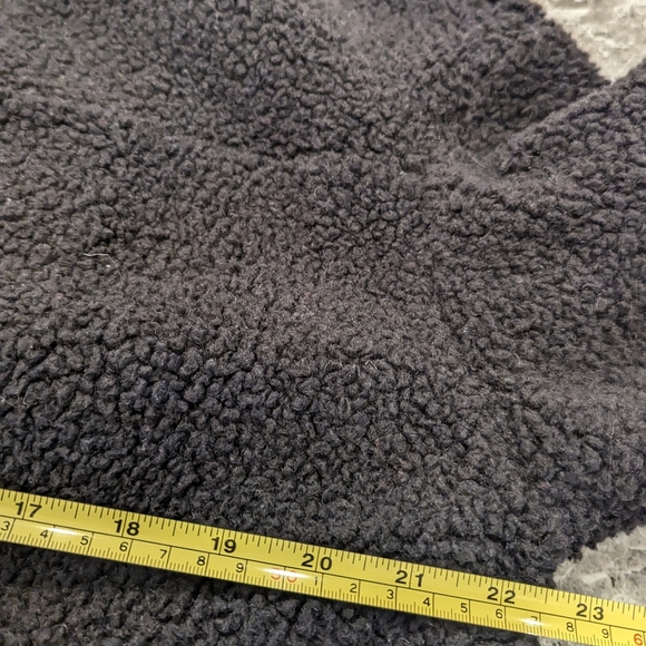 & Other Stories Black Teddy Jacket with Corduroy Pockets - Picture 11 of 12